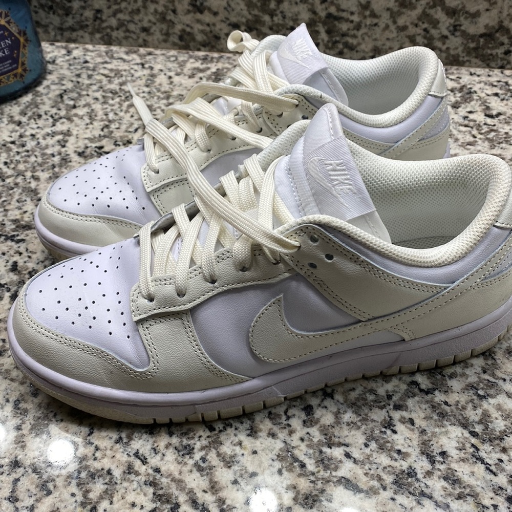 Dunk lows coconut milk
